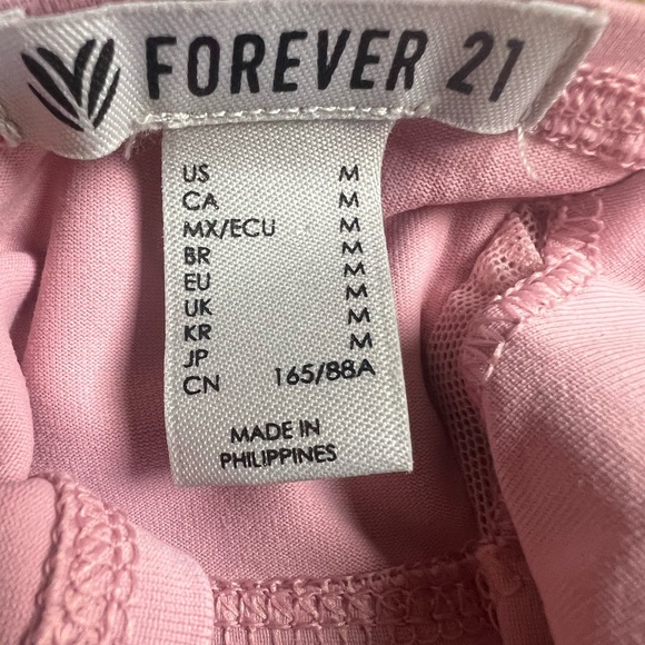 Twist Cut Out Back Sports Bra - Picture 4 of 6